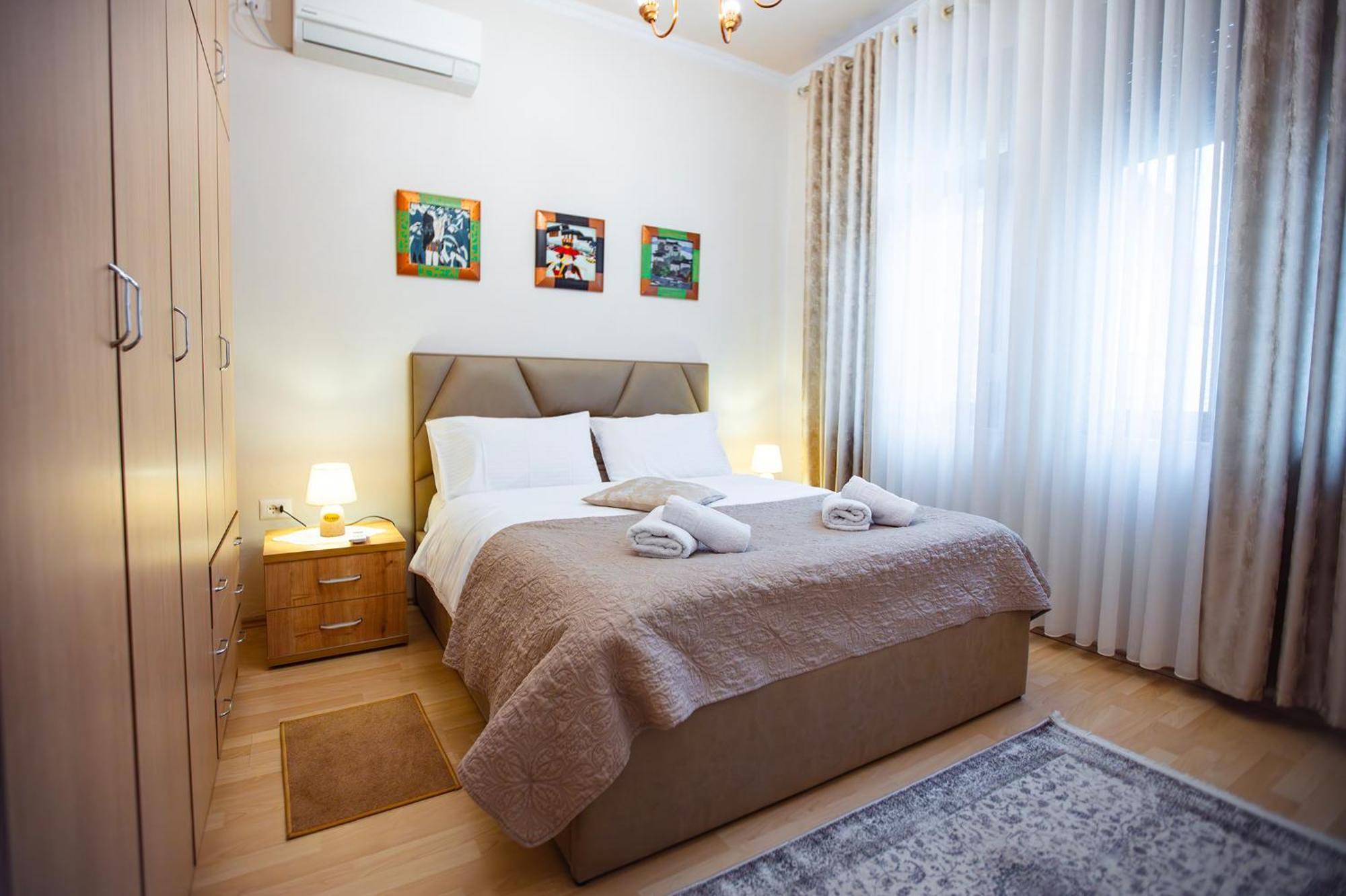 Tirana Center Apartment - Zogu I Boulevard Exterior photo